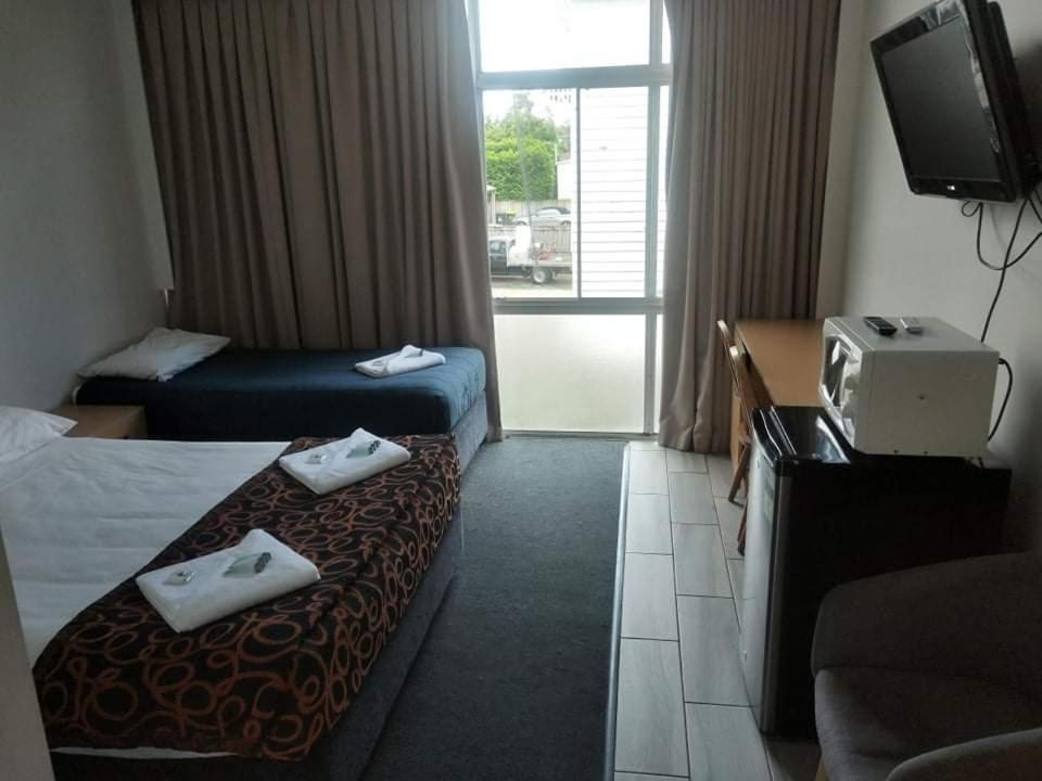 Airway Motel 3*