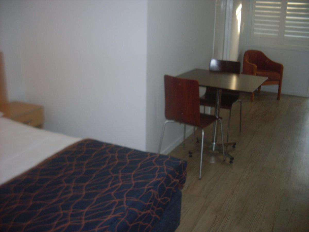 Motel Airway 3*